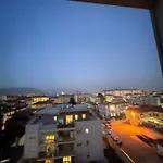 Smart-apartment Station-free Parking *