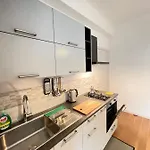 דירה Smart-apartment Station-free Parking *