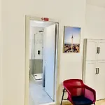 Smart-apartment Station-free Parking דירה