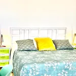 Smart-apartment Station-free Parking *