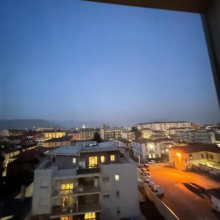 Smart-station-central-apartment-with-air-conditioning Free Parking *