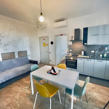 Smart Station Design Apartment Central Apartamento Bérgamo