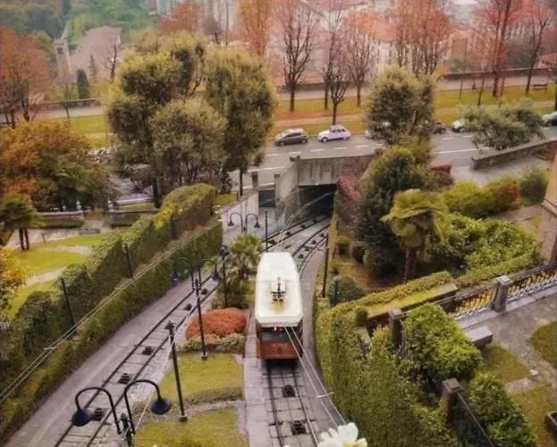 Smart-apartment Station-free Parking * Бергамо