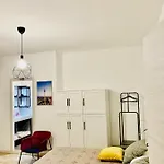 Smart-apartment Station-free Parking * Bergamo