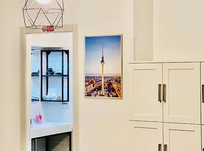 Smart-apartment Station-free Parking דירה *